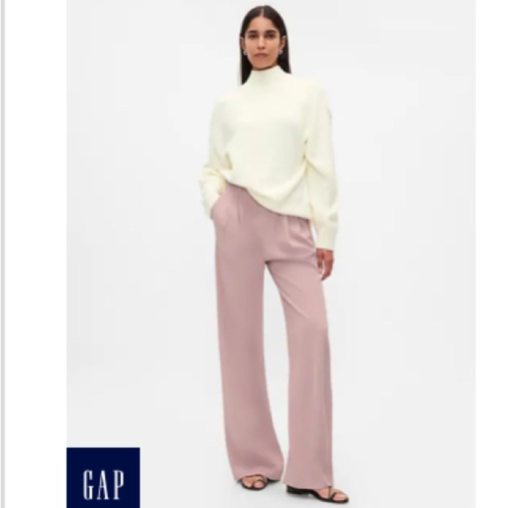 GAP Women's 365 High Rise Pleated Trousers
